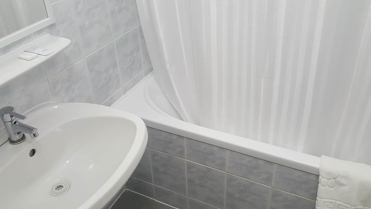 Auguszta Es Diakszallo 2* Debrecen